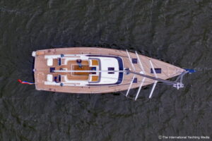 Contest 55CS top view