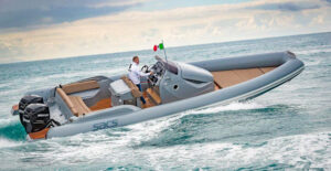 Sacs Marine Strider 10