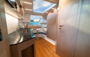 Prince 50 estreno mundial, interiores