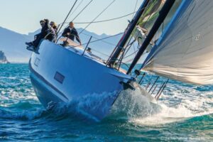 Ice Yachts 54 crucero