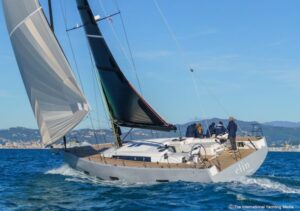 Ice Yachts 54 en navegación
