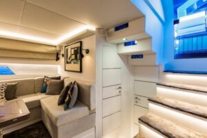 Superocean 58 interiores 2