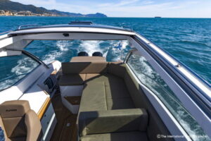 Flipper 900 ST T-Top