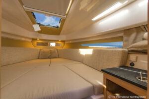 Flipper 900 ST cabina principal