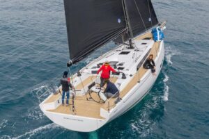 GS 44 Performance prueba en mar
