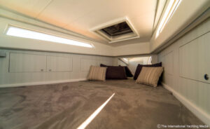 magazzù targa 45 cabina principal